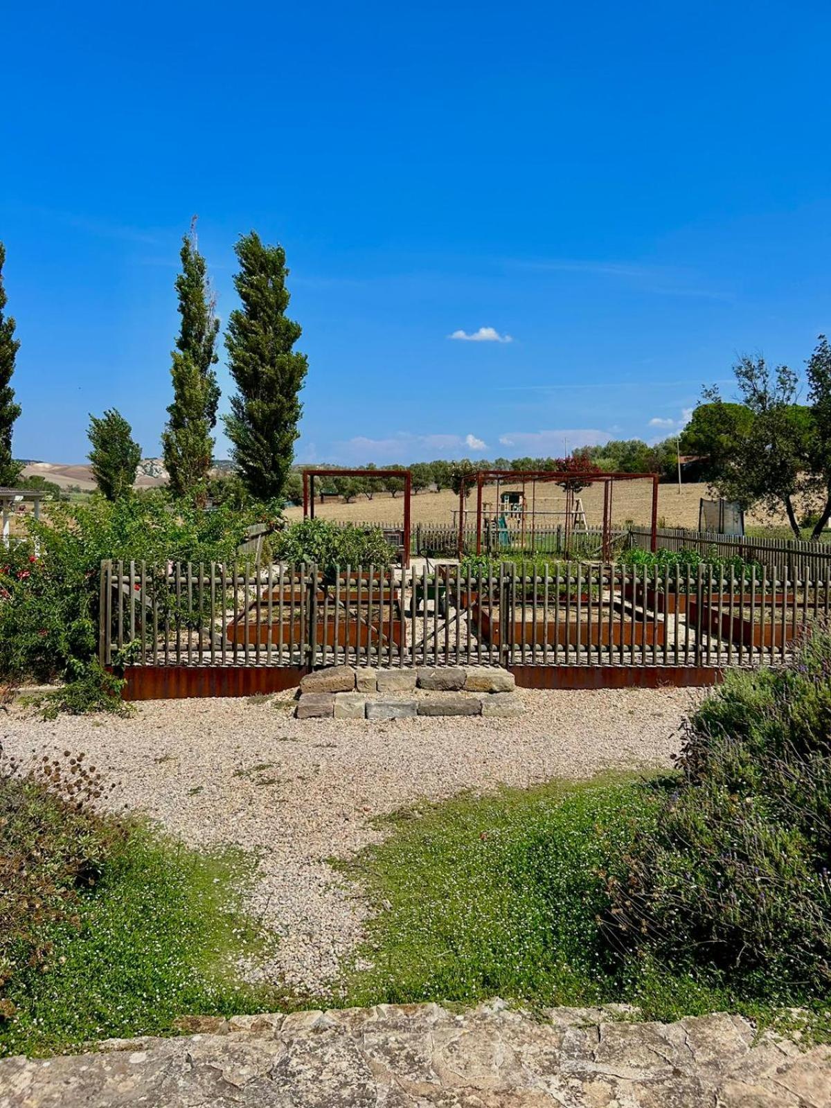 Agriturismo Podere Farnesiana Tarquinia Esterno foto